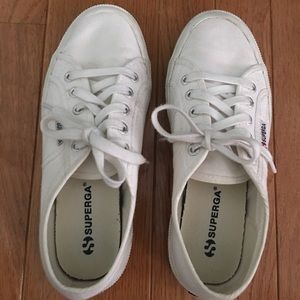 Superga 'Cotu' Sneaker